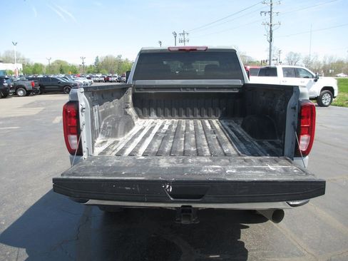Used 2024 GMC Sierra 2500 Pro image 8