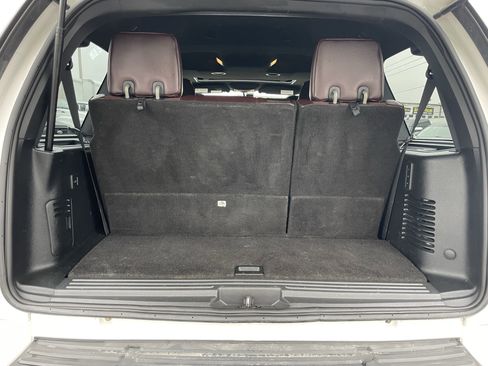 Used 2017 Ford Expedition Platinum image 10