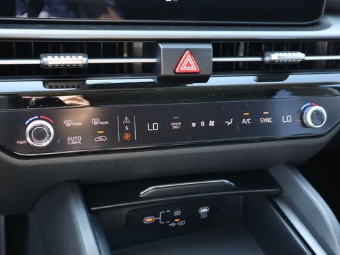 New 2026 Kia Sportage S image 81