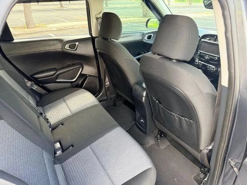 Used 2020 Kia Soul EX FWD image 24