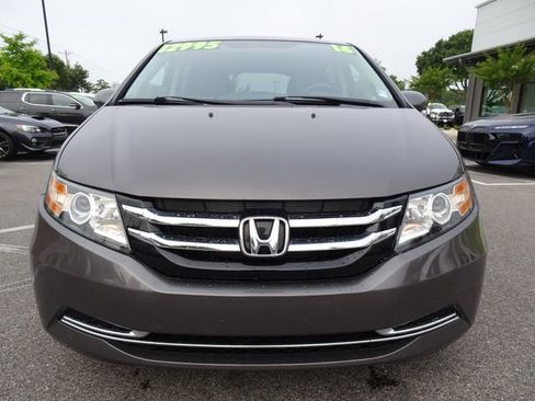 Used 2016 Honda Odyssey SE image 9