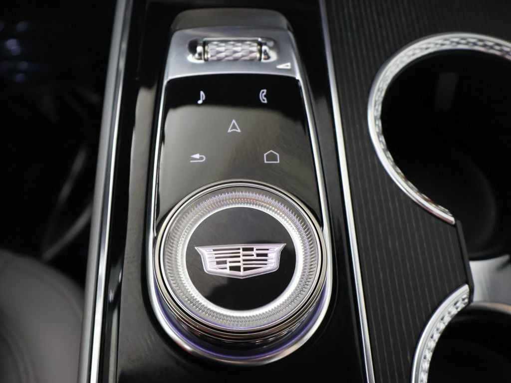 Used 2024 Cadillac Lyriq Sport RWD image 55