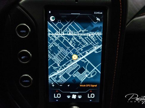 Used 2025 McLaren 750S Spider image 73