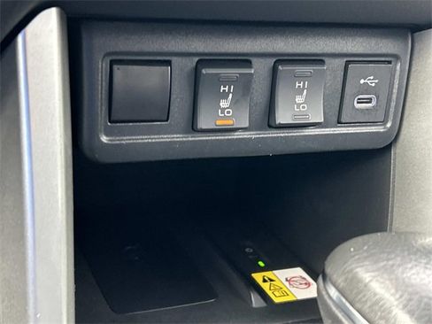 Used 2023 Toyota Corolla Cross XSE w/ Convenience Package image 30