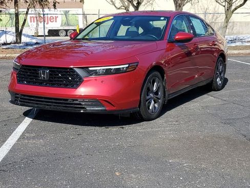 Used 2024 Honda Accord EX-L image 2
