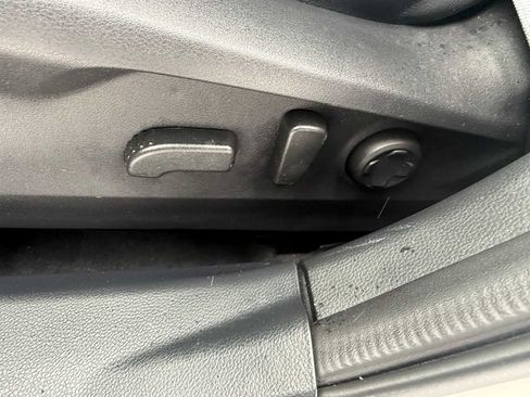 Certified 2023 Subaru Outback Limited image 17