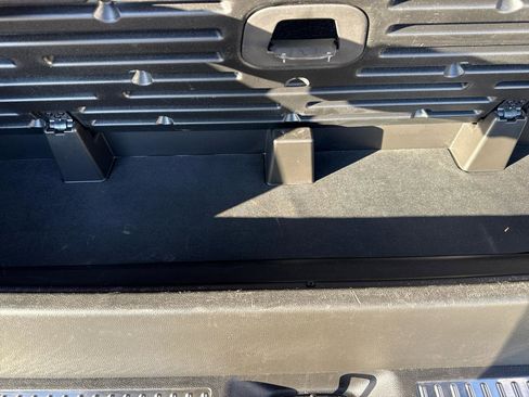 Used 2018 Chevrolet Tahoe LT w/ Luxury Package image 22