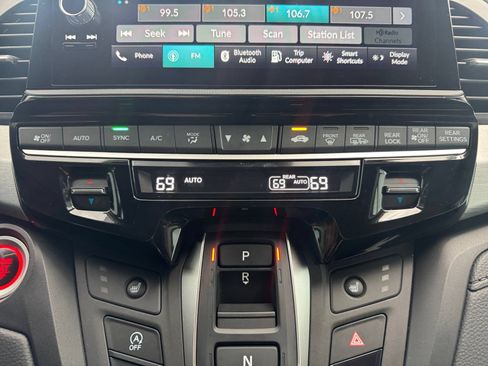 Used 2026 Honda Odyssey EX-L image 21
