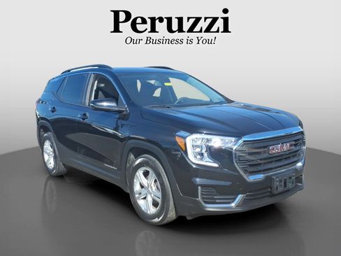 Used 2022 GMC Terrain SLE w/ Driver Convenience Package FWD image 1