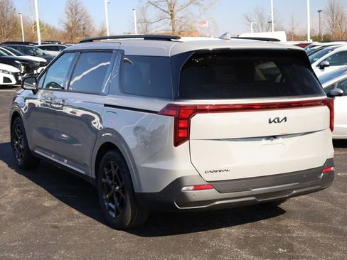 New 2026 Kia Carnival SX FWD image 6