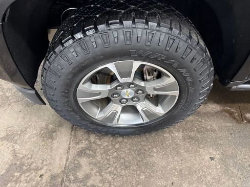 Used 2019 Chevrolet Colorado Z71 image 27