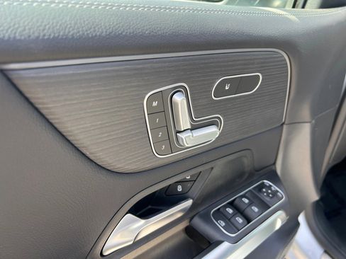 New 2026 Mercedes-Benz GLB 250 4MATIC image 10