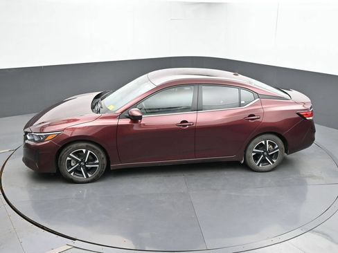 Used 2024 Nissan Sentra SV FWD image 37