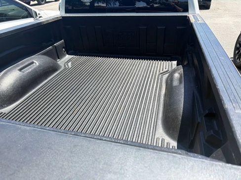 Used 2025 RAM 1500 Big Horn RWD image 4