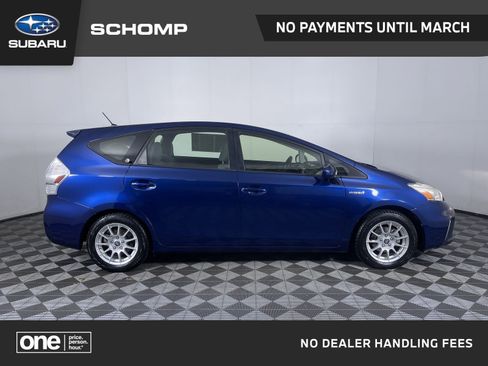 Used 2012 Toyota Prius V Three image 1