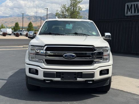 Used 2019 Ford F150 Platinum w/ Equipment Group 701A Luxury AWD/4WD image 2