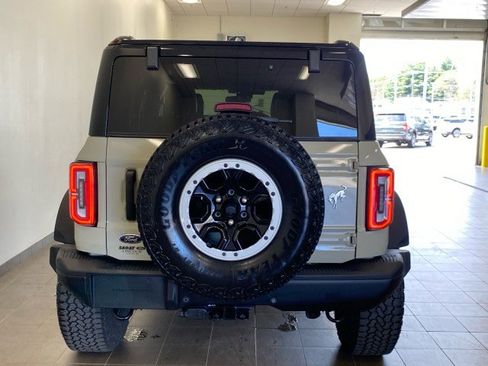 New 2025 Ford Bronco Badlands AWD/4WD image 6