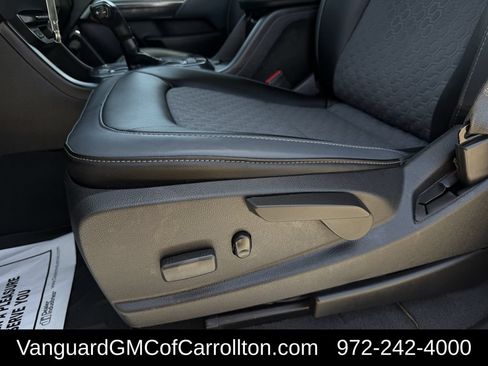 Used 2021 Chevrolet Colorado Z71 RWD image 29