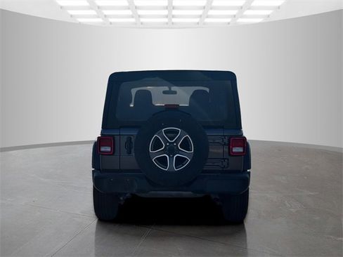 Certified 2022 Jeep Wrangler Unlimited Sport image 6