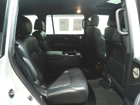 Used 2023 INFINITI QX80 Sensory w/ Cargo Package AWD/4WD image 18