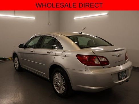 Used 2007 Chrysler Sebring Touring w/ Convenience Group I FWD image 4