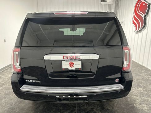Used 2019 GMC Yukon Denali w/ Denali Ultimate Package AWD/4WD image 7