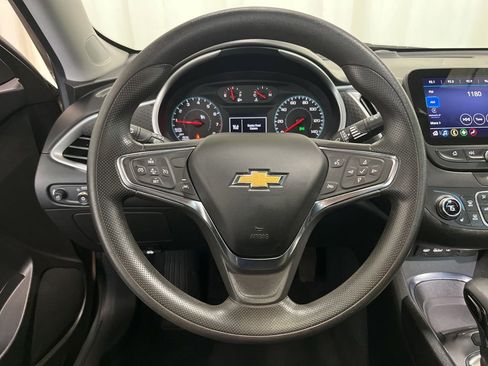 Used 2023 Chevrolet Malibu LT FWD image 6