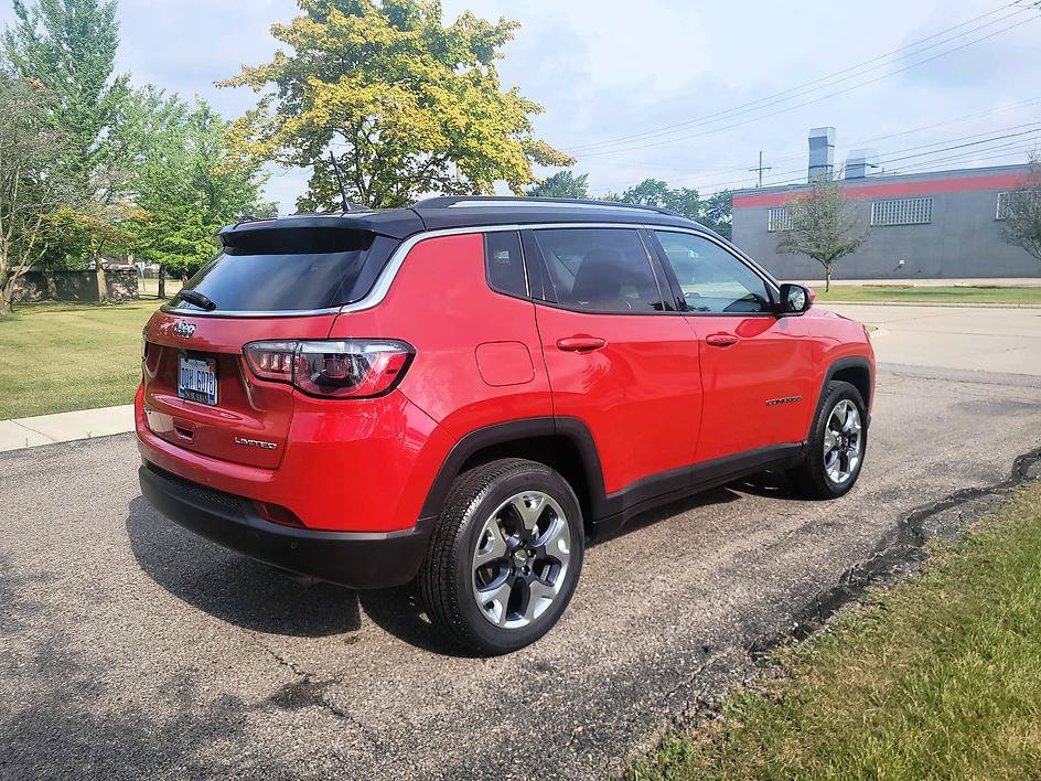 Used 2021 Jeep Compass Limited AWD/4WD image 6