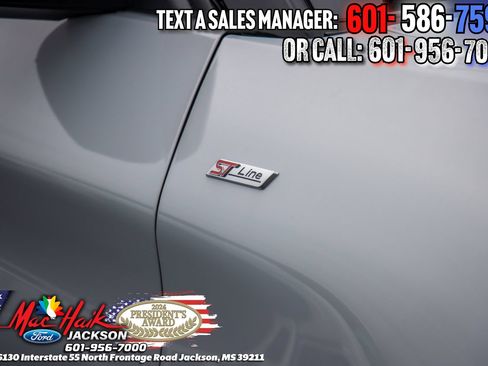 New 2026 Ford Explorer ST-Line w/ ST-Line Street Pack AWD/4WD image 4