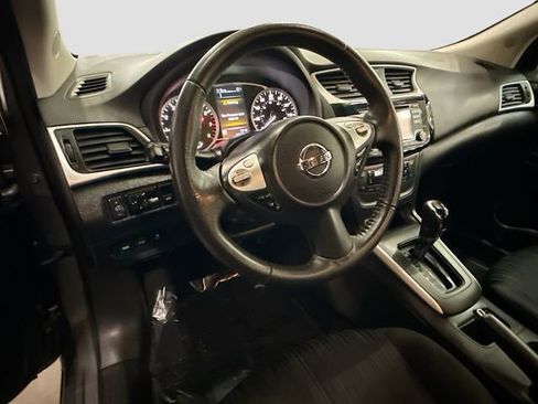 Used 2018 Nissan Sentra SV image 12