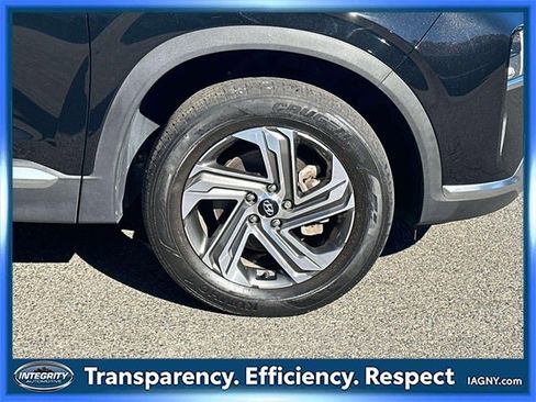Used 2022 Hyundai Santa Fe SEL image 5