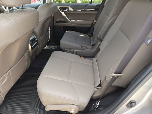 Used 2021 Lexus GX 460 Premium AWD/4WD image 17