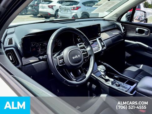 Used 2023 Kia Sorento S AWD/4WD image 14