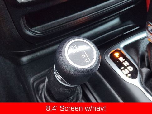 Used 2022 Jeep Wrangler Unlimited Sport w/ Sun And Sound Package AWD/4WD image 27
