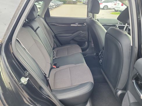 Used 2022 Kia Seltos S FWD image 12