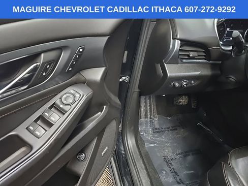 Used 2019 Chevrolet Traverse Premier w/ Redline Edition AWD/4WD image 28