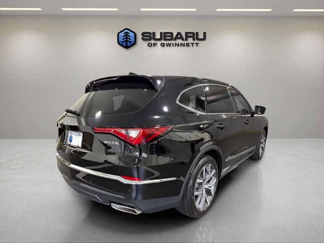 Used 2023 Acura MDX w/ Technology Package FWD image 5