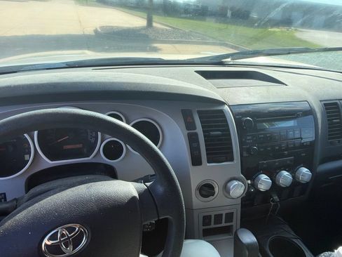 Used 2007 Toyota Tundra SR5 AWD/4WD image 6