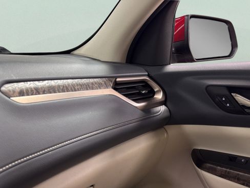 Used 2023 GMC Acadia Denali w/ Denali Ultimate Package image 35