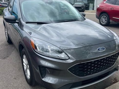 Used 2022 Ford Escape SE w/ Convenience Package AWD/4WD image 1