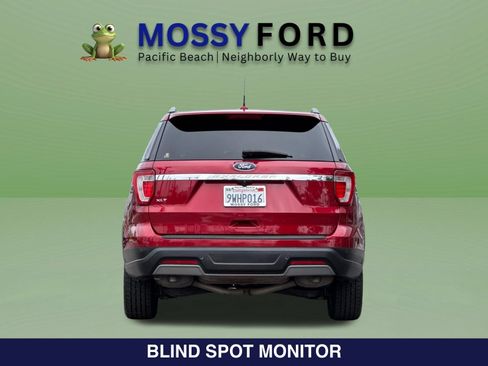 Used 2019 Ford Explorer XLT w/ Equipment Group 201A FWD image 7
