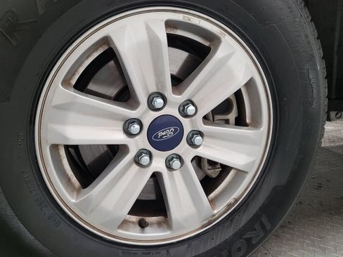 Used 2019 Ford F150 XLT w/ Equipment Group 301A Mid AWD/4WD image 31