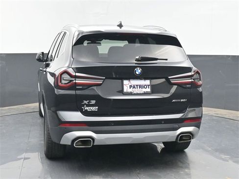 Used 2023 BMW X3 xDrive30i image 4