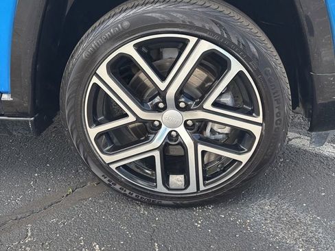 Used 2024 Jeep Compass Limited w/ Elite Group image 9