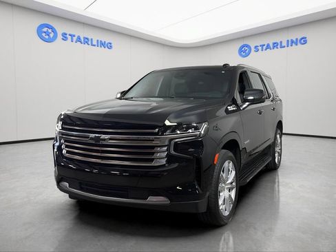 Used 2023 Chevrolet Tahoe High Country AWD/4WD image 1
