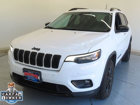 Used 2023 Jeep Cherokee Altitude Lux image 9