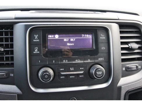 Used 2020 RAM 1500 Tradesman w/ Chrome Plus Package RWD image 30
