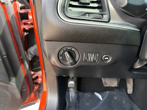 Used 2020 Dodge Challenger SXT w/ Blacktop Package RWD image 18