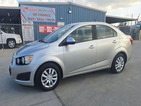 Used 2013 Chevrolet Sonic LS FWD image 1