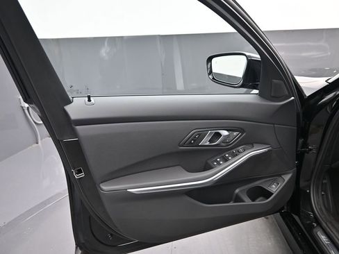 New 2026 BMW 330i Sedan w/ M Sport Package image 5